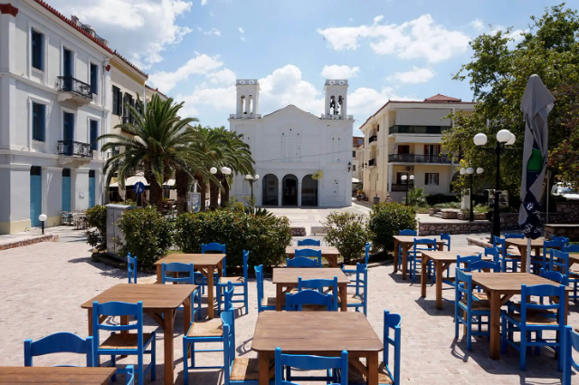 Szent Szpiridon templom - Nafplion | Secret World Trip Planner