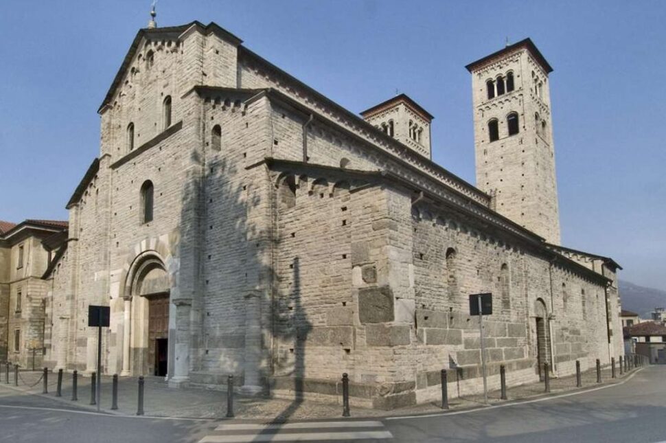 Базіліка Сьв. - Como | Secret World Trip Planner