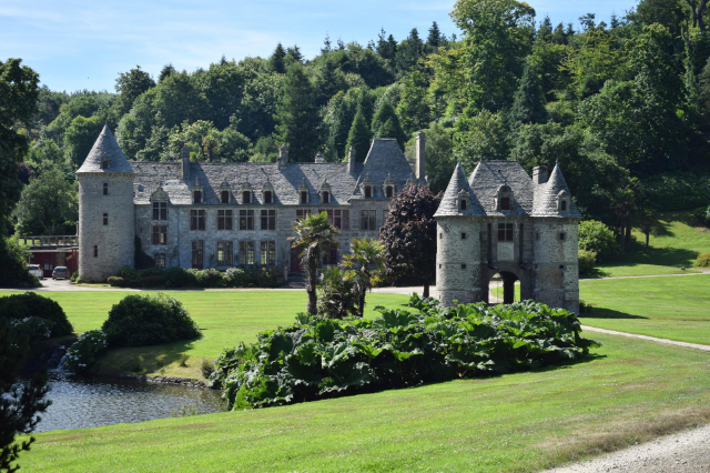 Hrad Nacqueville - La Hague | Secret World Trip Planner