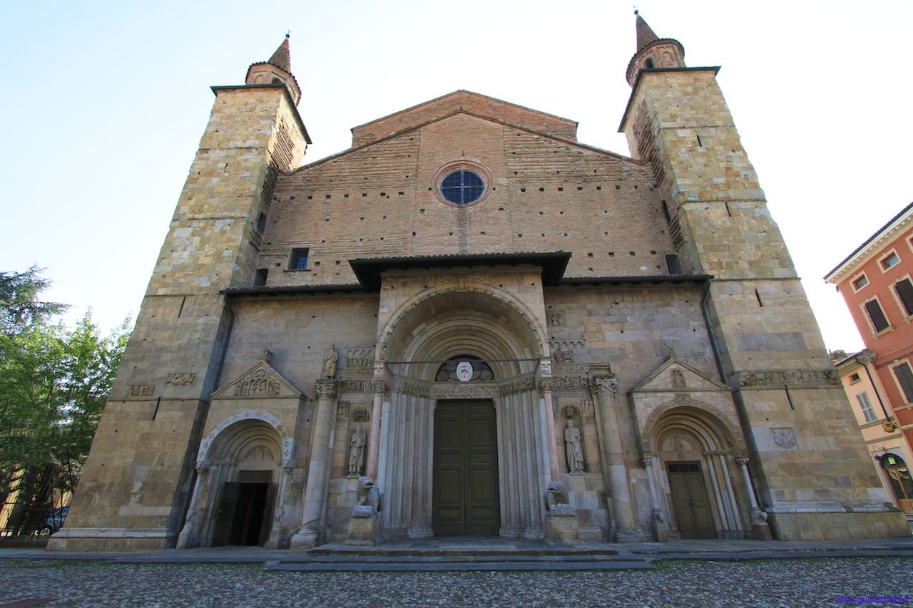 Fidenza Katedrali - Fidenza | Secret World Trip Planner