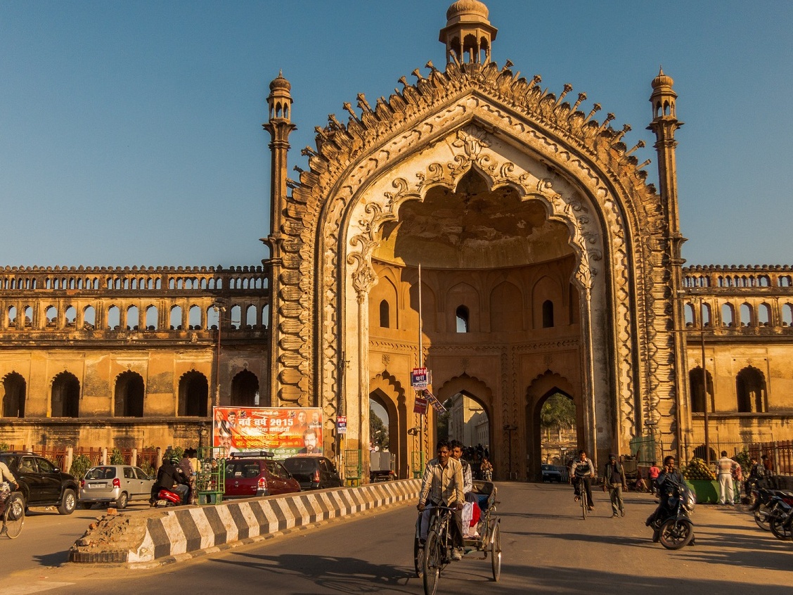 Lucknow: Rumi Darwaza  - Lucknow | Secret World Trip Planner