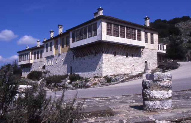 Paul Vrellis Kreeka ajaloo muuseum - Mpizani 455 00 | Secret World Trip Planner