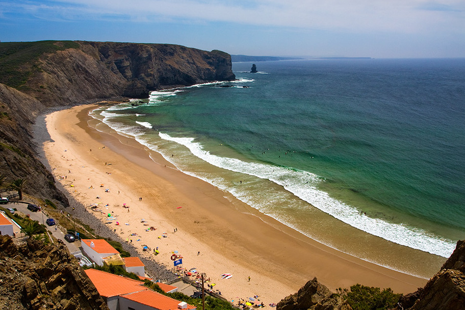 Arrifana, um paraíso surfista - Aljezur | Secret World Trip Planner