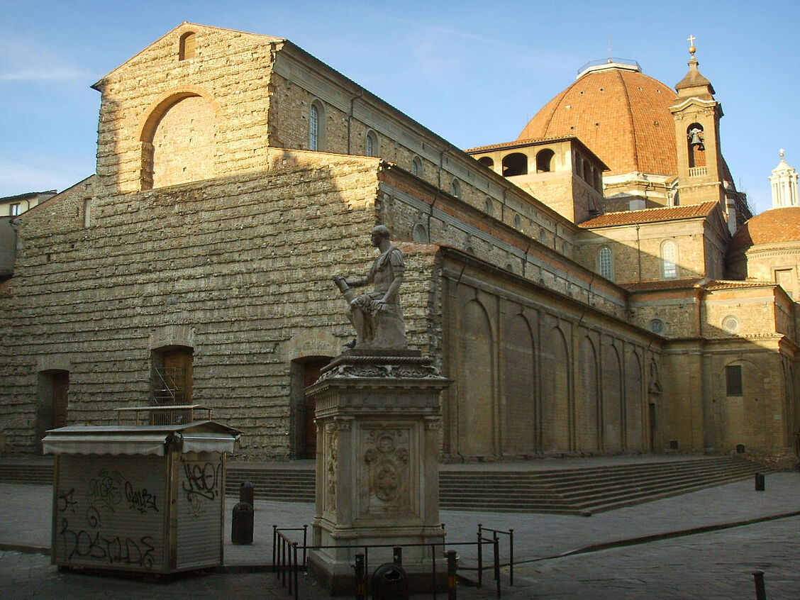 Crkva San Lorenzo - Firenze | Secret World Trip Planner