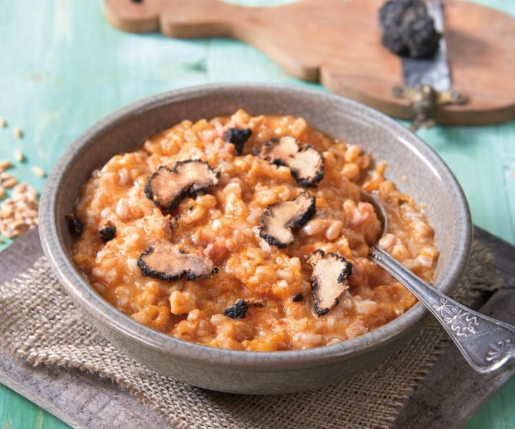 Idatzita eta trufa du leonessa: erraza eta zaporetsua errezeta - Leonessa | Secret World Trip Planner