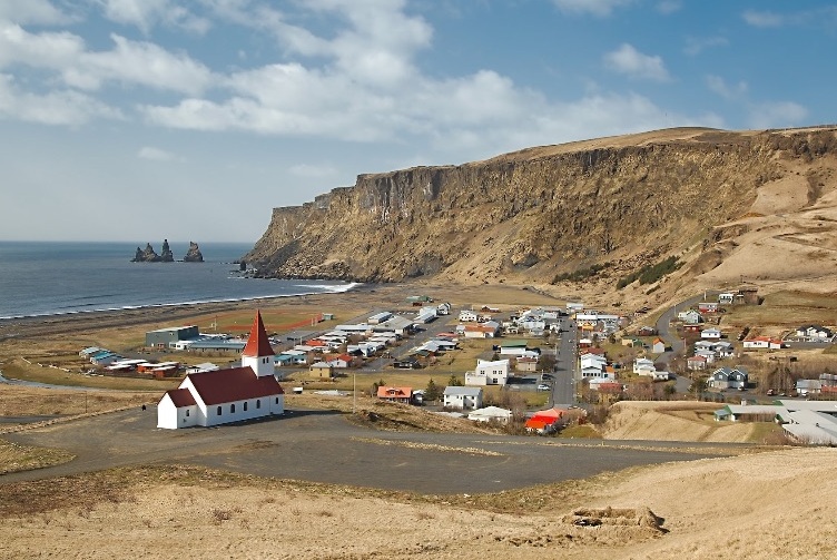 冰岛和《权力的游戏》 - Húsavík | Secret World Trip Planner