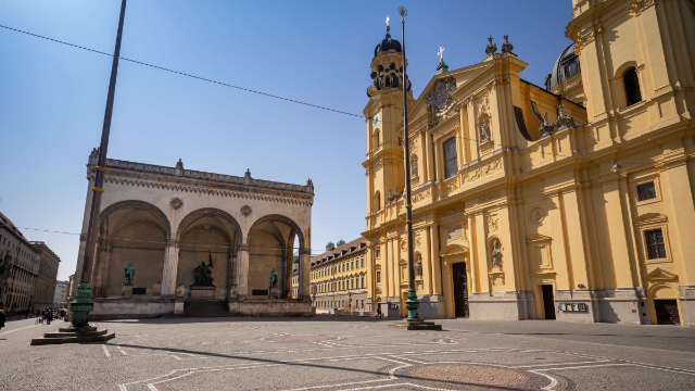 ઓડીઓન્સપ્લાટ્ઝ - München | Secret World Trip Planner