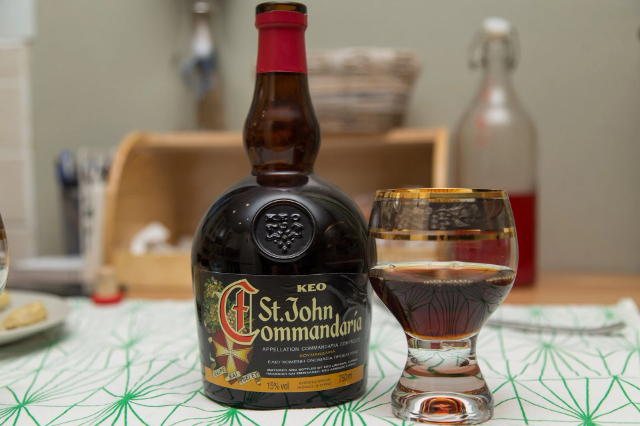 Commandaria - o vinho mais antigo do mundo ainda em produção - Troodos | Secret World Trip Planner