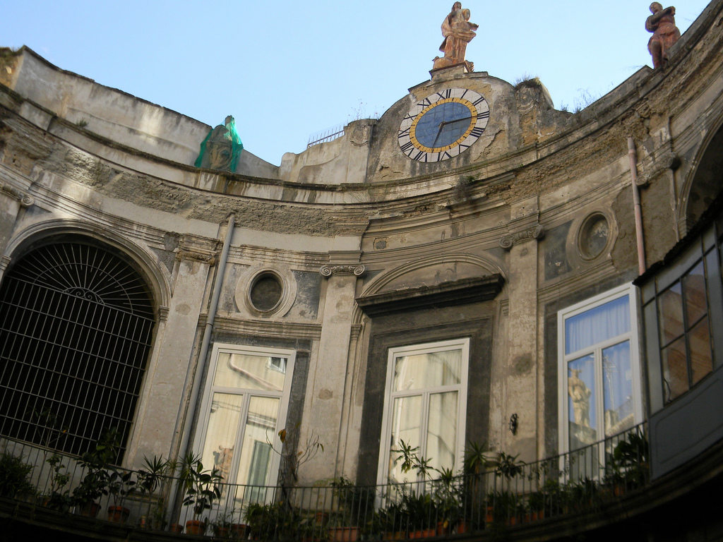 Palazzo Spinelli di Laurino와 유령 - Napoli | Secret World Trip Planner