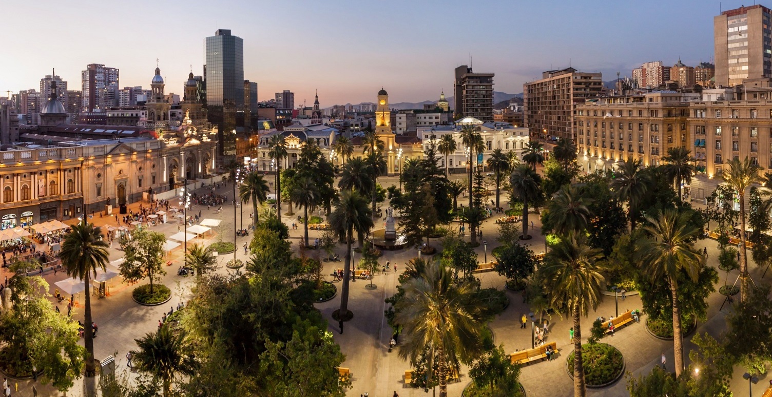 ಸ್ಯಾಂಟಿಯಾಗೊ: Plaza de Armas (ಶಸ್ತ್ರಾಸ್ತ್ರ ಚದರ) - Santiago | Secret World Trip Planner