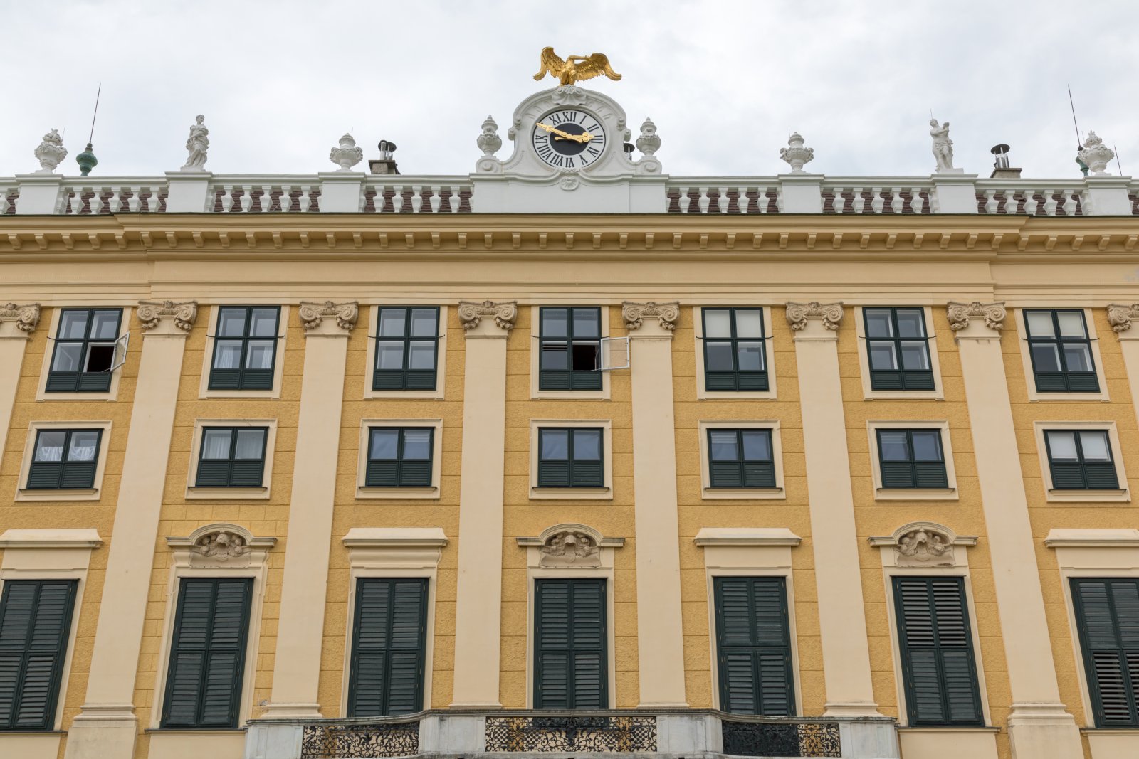 Schloss Schönbrunn ist Wiens Antwort auf Versailles - Wien | Secret World Trip Planner