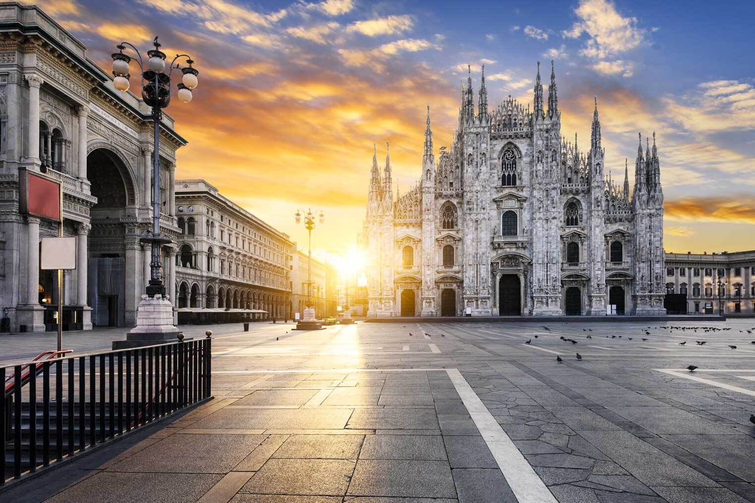 मिलान कैथेड्रल  - Milano | Secret World Trip Planner