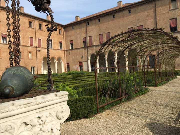 Palazzo Costabili úgynevezett "Lud ...