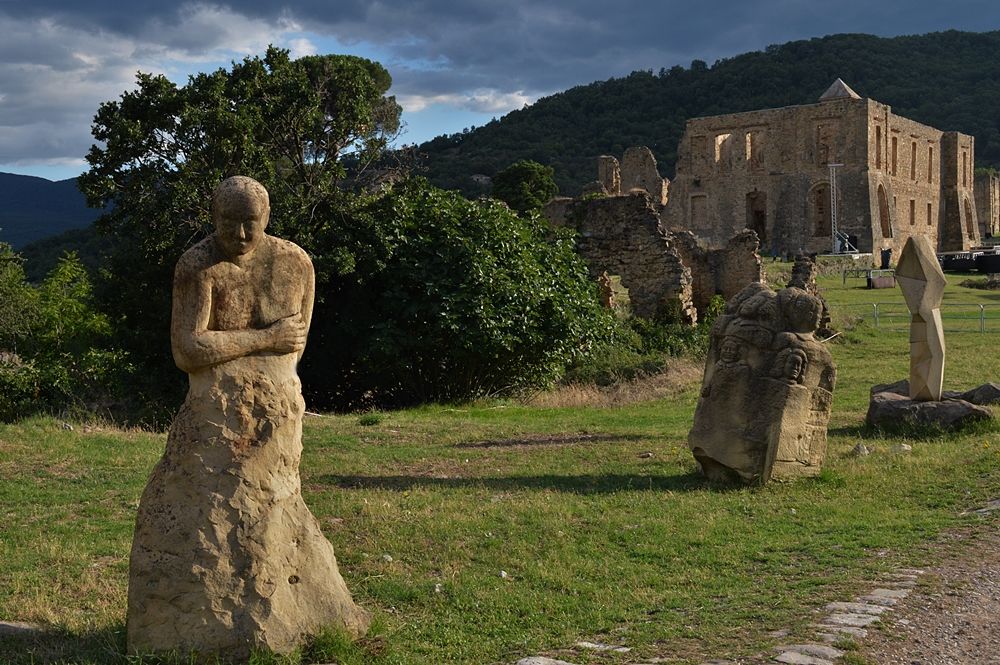 Campomaggiore ، ایک دلچسپ کہانی