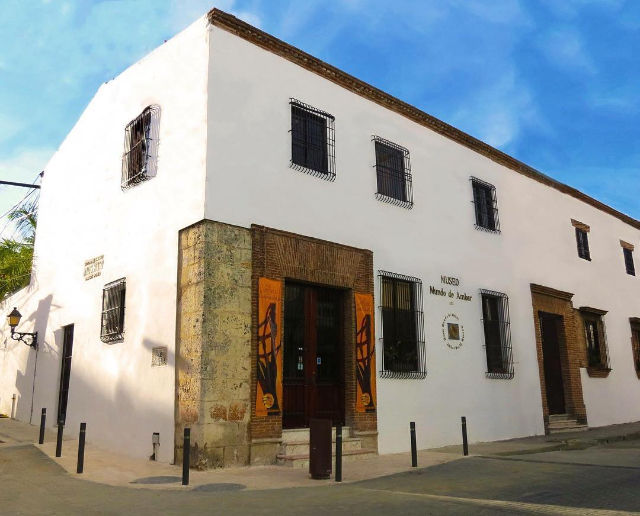 Dominikanisches Bernsteinmuseum - Puerto Plata | Secret World Trip Planner