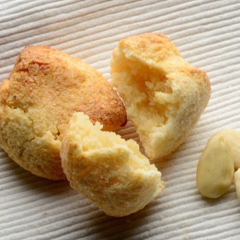 Macarons van Mombaruzzo - Mombaruzzo | Secret World Trip Planner