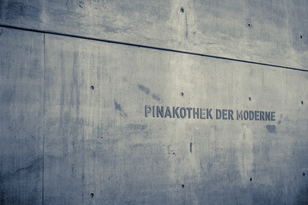 The Pinakothek മ്യൂസിയങ്ങൾ in Munich - München | Secret World Trip Planner