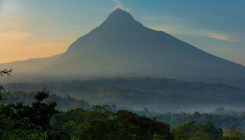 Taman Negara Virunga - Bulambo | Secret World Trip Planner