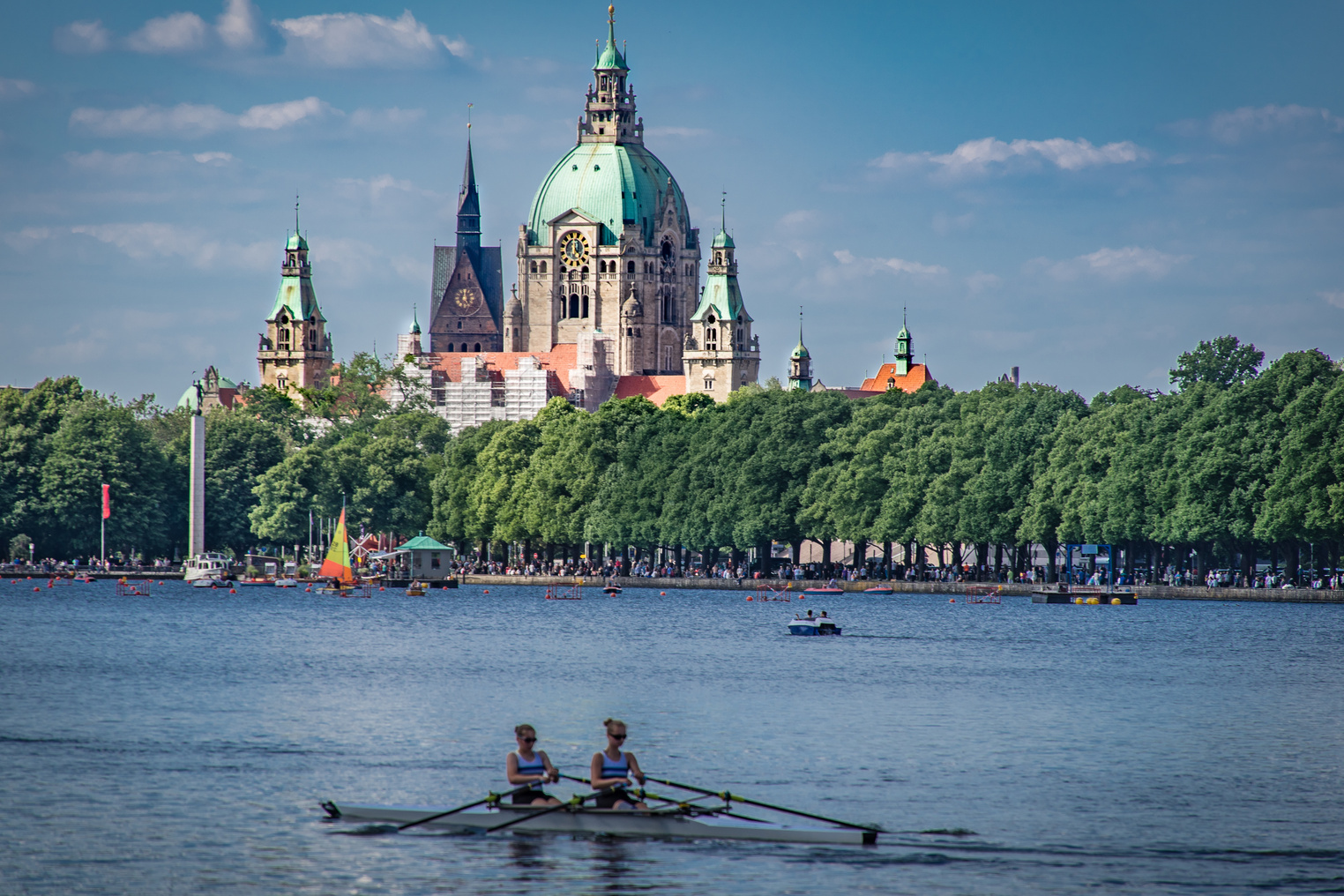 Maschsee Lake - Hanover | Secret World Trip Planner