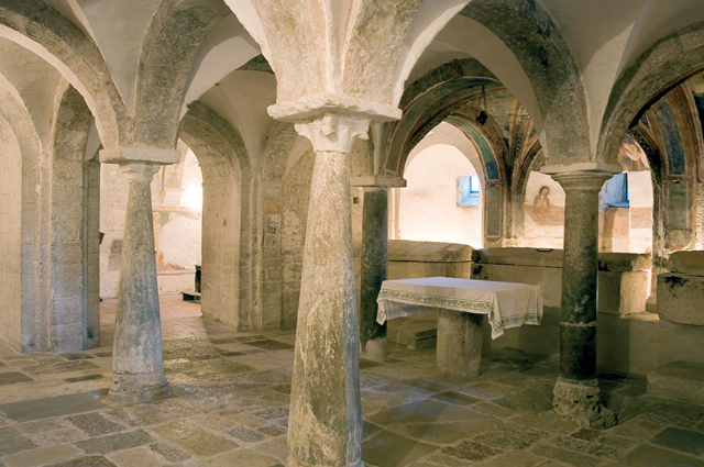 Hầm mộ San Gregorio Maggiore - Spoleto | Secret World Trip Planner