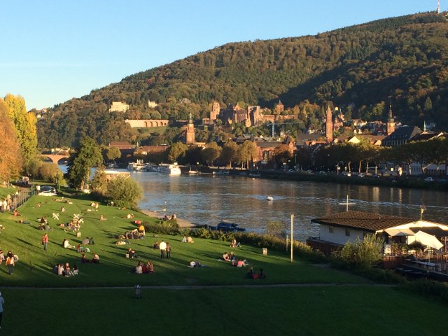 လက်ဝတ်ရည် - Heidelberg | Secret World Trip Planner