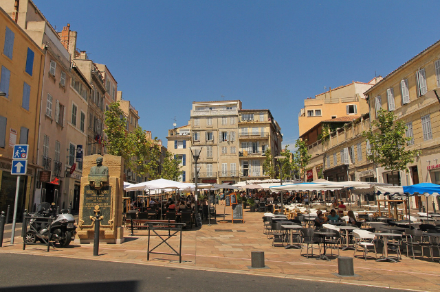 Kurven - Marseille | Secret World Trip Planner