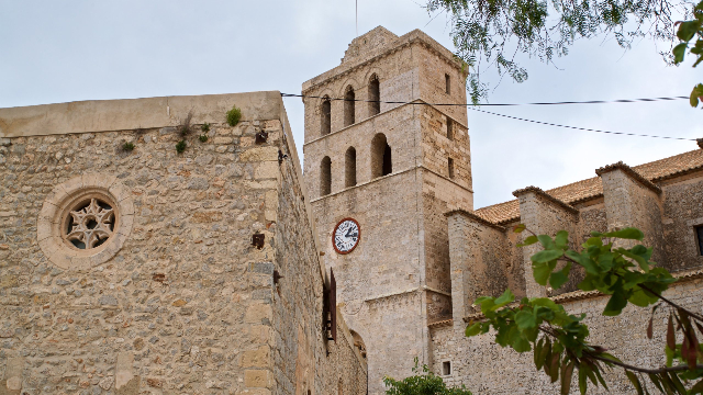 Кафедральный собор Ибицы - Eivissa | Secret World Trip Planner