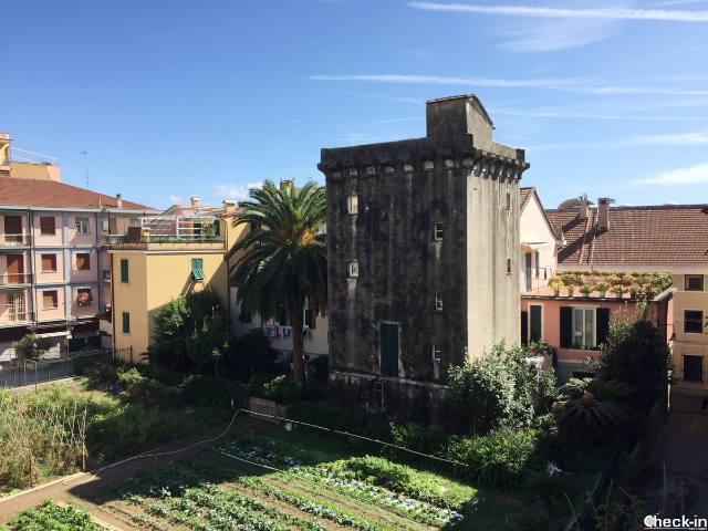 As torres de defesa - Cogoleto | Secret World Trip Planner