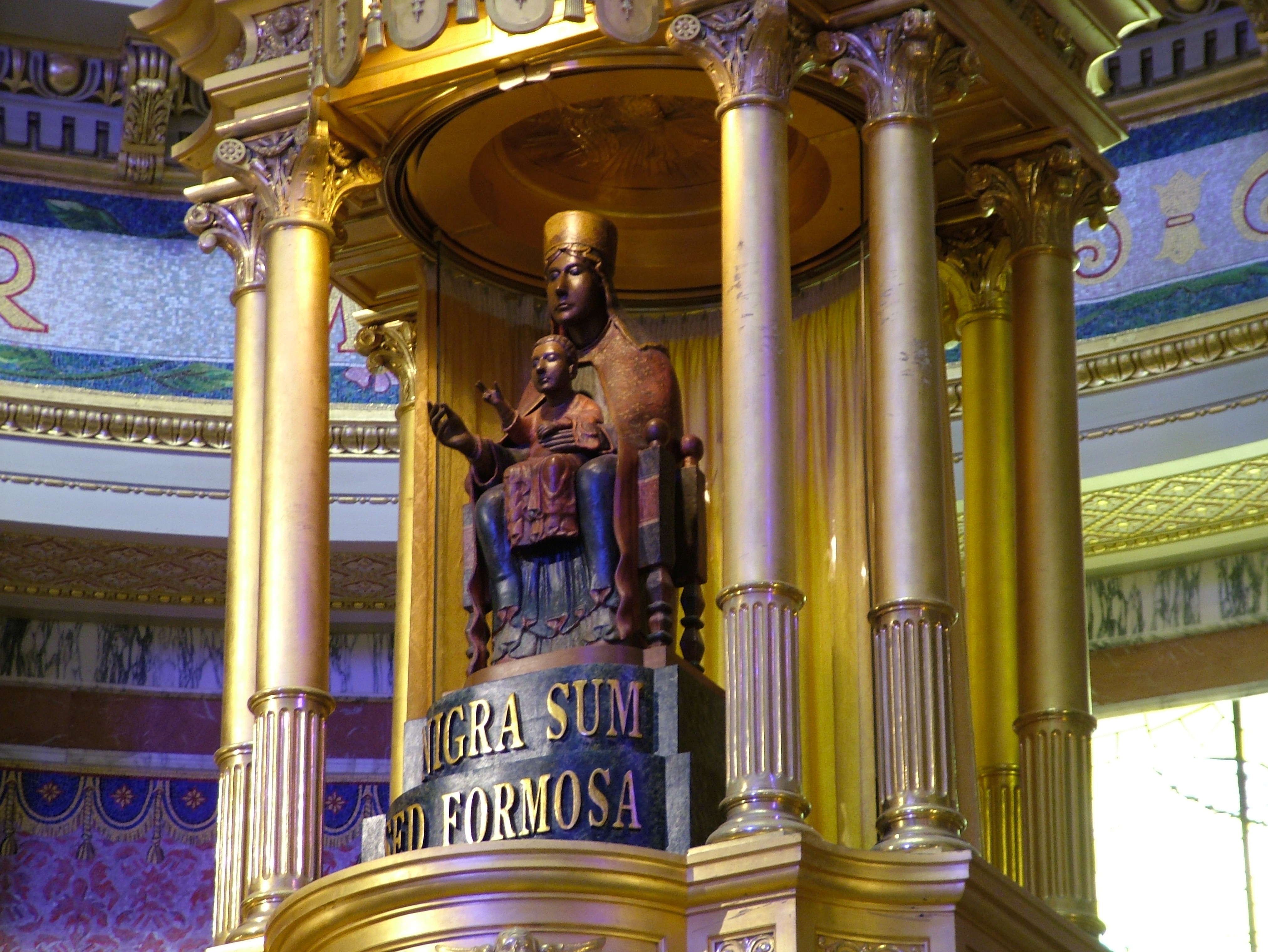Heiligtum der Schwarzen Madonna