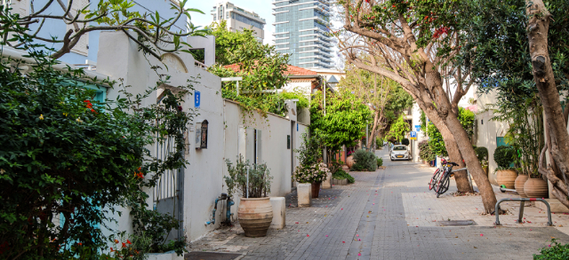 Han heter Tzedek - Tel Aviv | Secret World Trip Planner