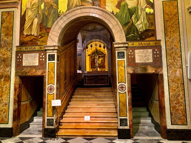 Basilique de Sainte-Marie-Salomé et Escalier Saint - Veroli | Secret World Trip Planner