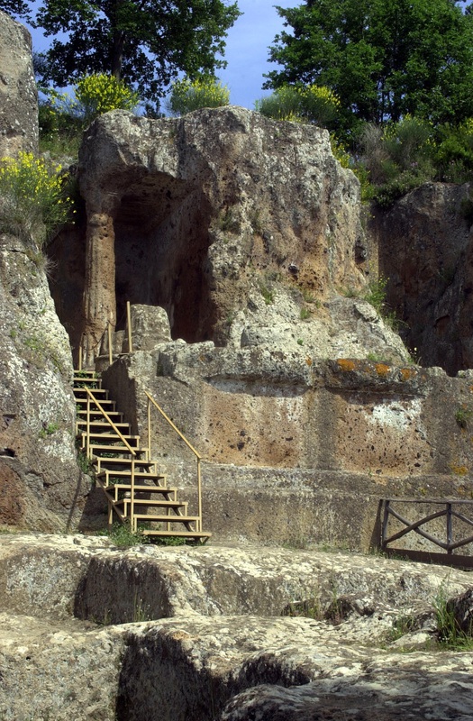 سوانا کا Etruscan necropolis