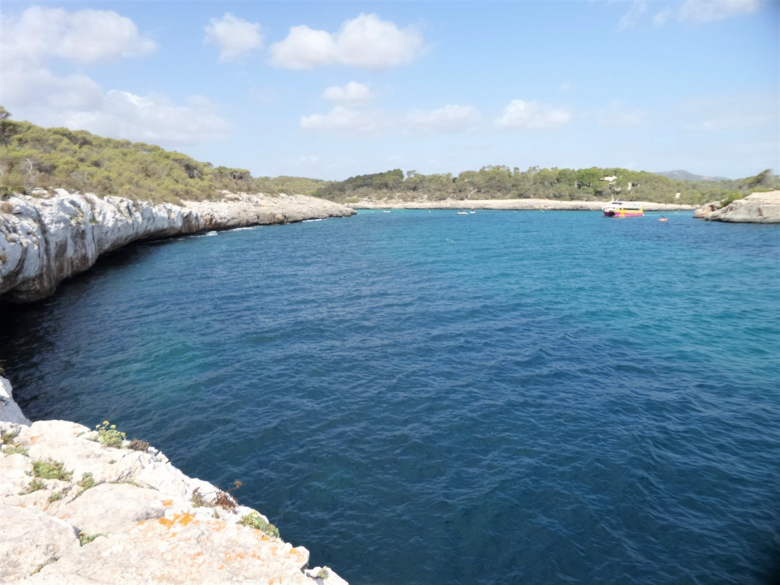 Cala Mondragó e o Parque Natural - Sa Font de N'Alis | Secret World Trip Planner