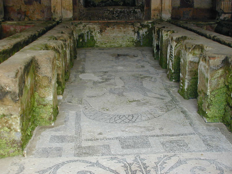 bawah umur - Minori | Secret World Trip Planner