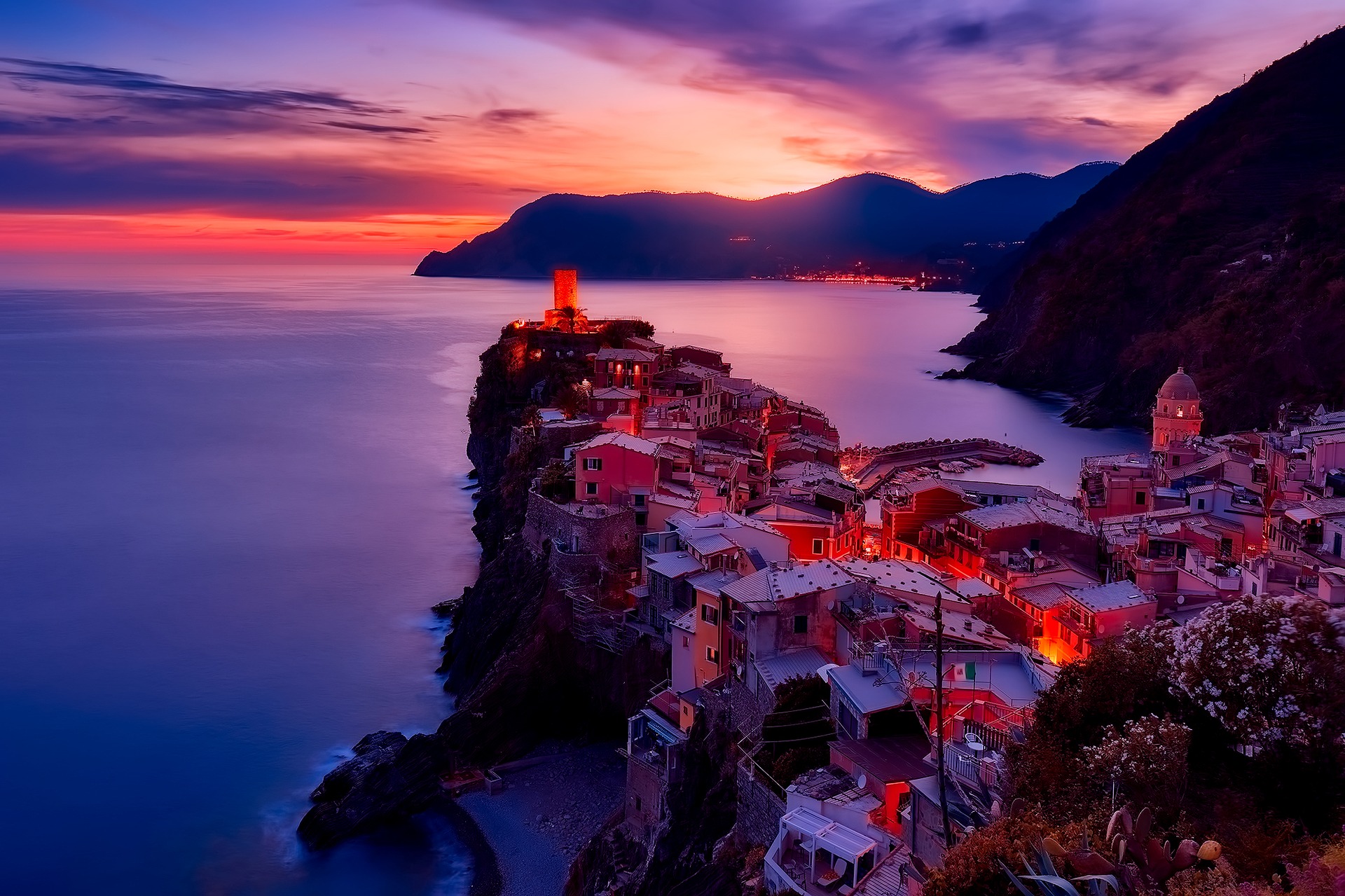 Cinque Terre, antara Surga dan Bumi - Vernazza | Secret World Trip Planner