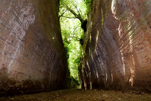 Nekropolis Etruscan Sovana