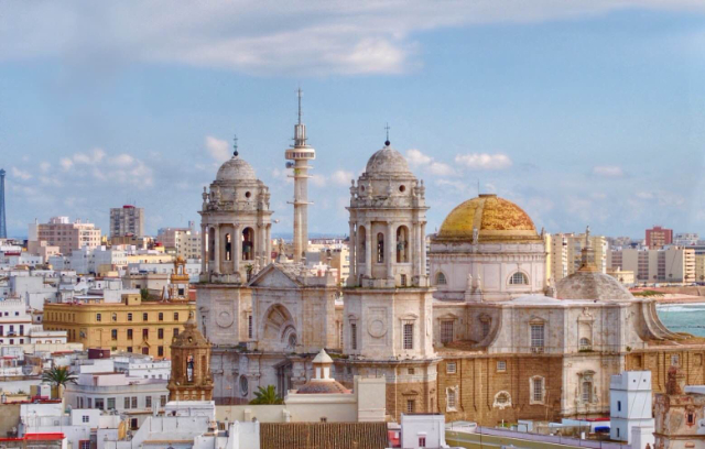 อาสนวิหารกาดิซ - Cádiz | Secret World Trip Planner