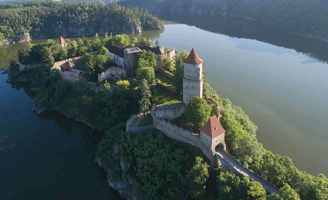 DVORAC ZVIKOV