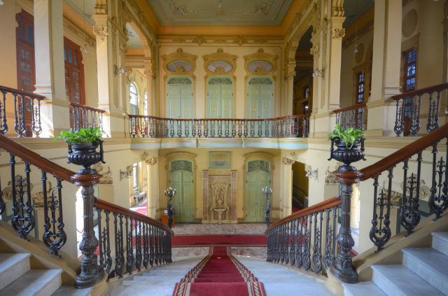 Palacio de Bang Khun Phrom - Khet Phra Nakhon | Secret World Trip Planner