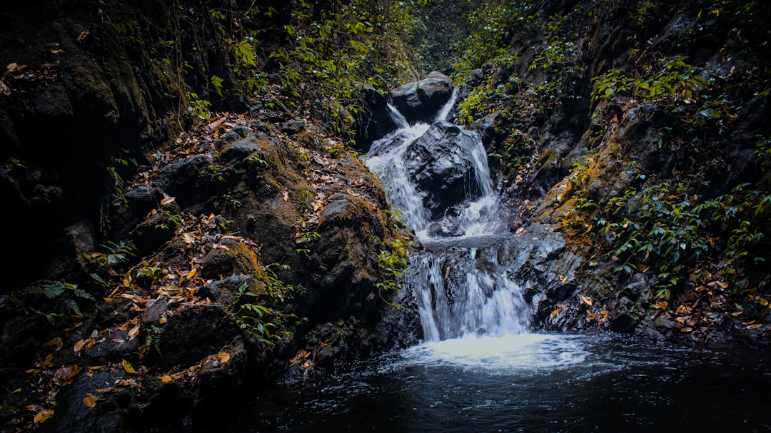 The waterfall is sometimes called “Peewee’s” nest - Baraboo | Secret World Trip Planner