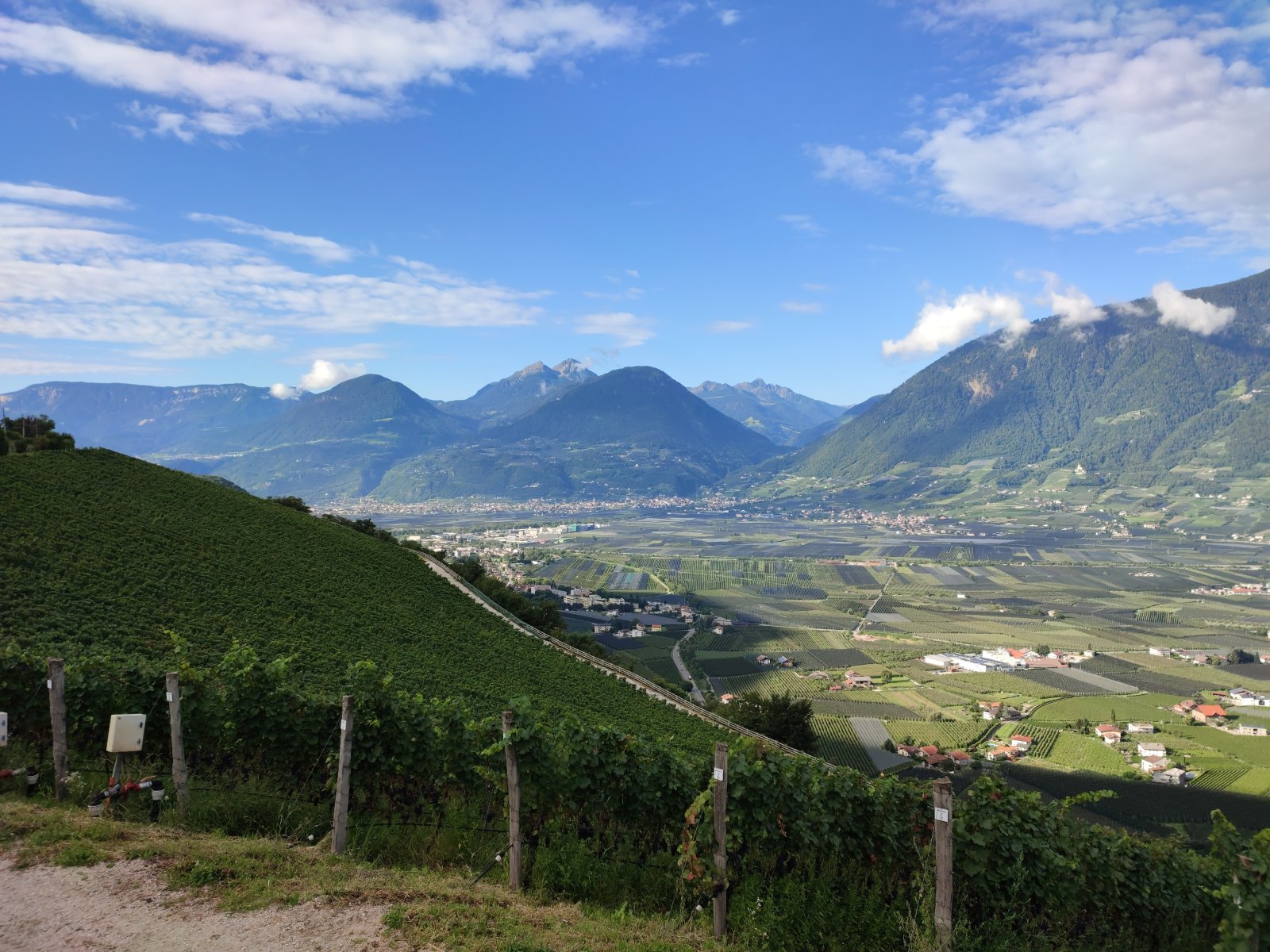 백운석|Fragsburger Wasserfall 또는 Cascata del rio Sinigo - Merano | Secret World Trip Planner