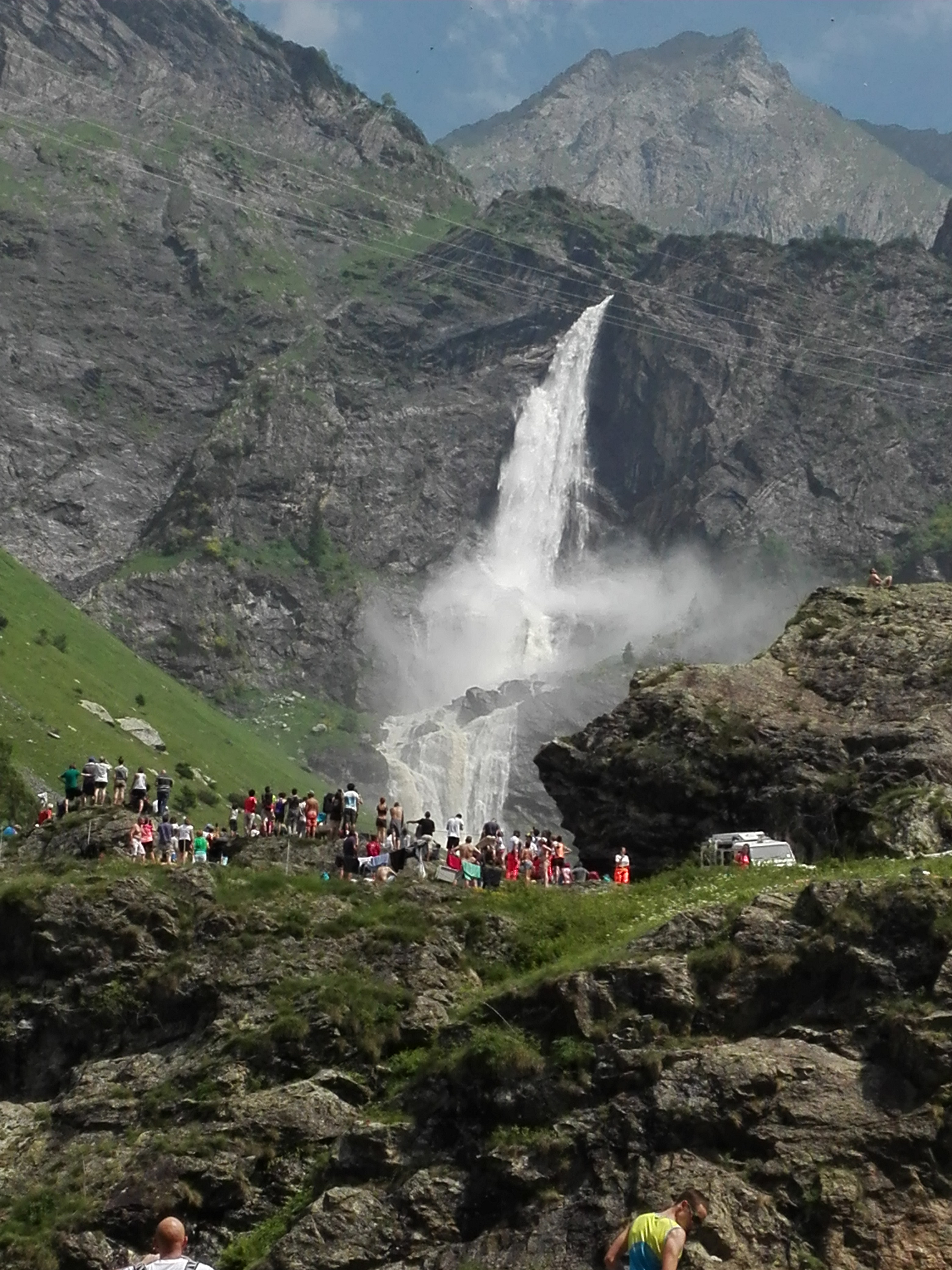 Cascate del ástæða til ski (í ensku ástæða til ski fossa) - Valbondione | Secret World Trip Planner