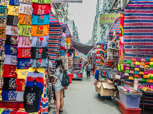 Hong Kong dan Pasar wanita - Tung Choi St | Secret World Trip Planner