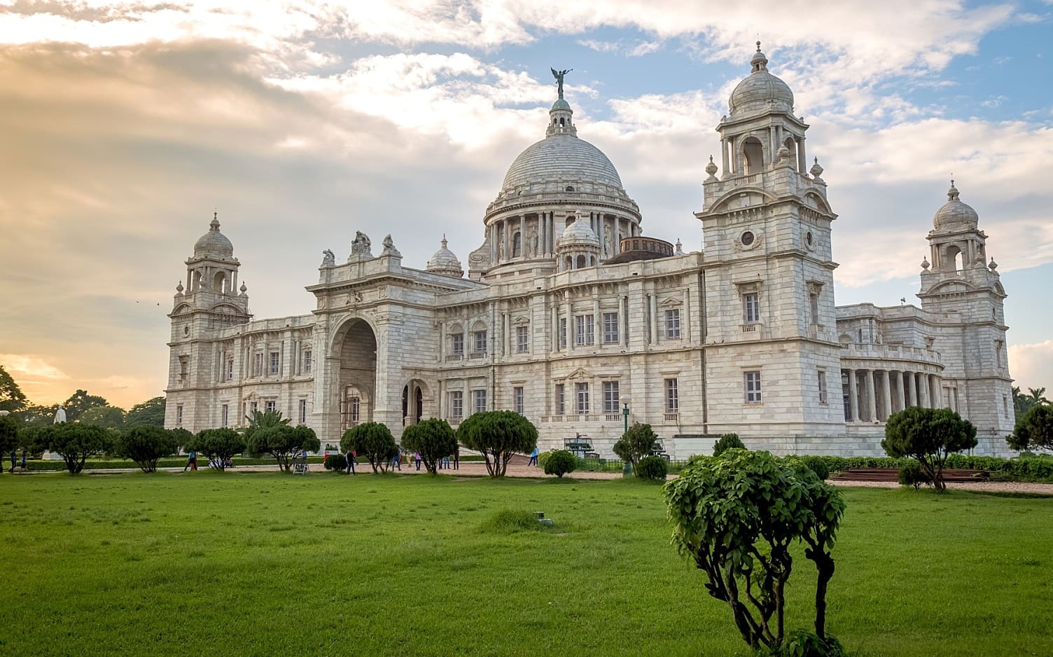 Spomenik Victoriji u Kalkuti - Kolkata | Secret World Trip Planner