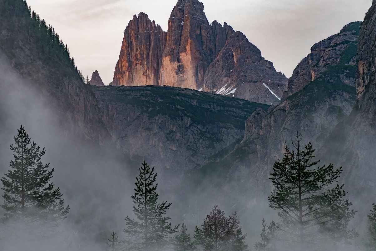 라바레도의 세 봉우리 - Tre Cime di Lavaredo | Secret World Trip Planner
