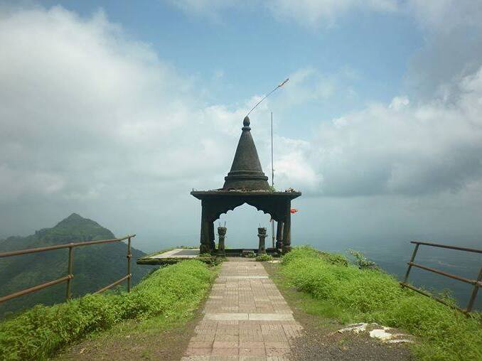 Maharashtra: - Maldunge | Secret World Trip Planner