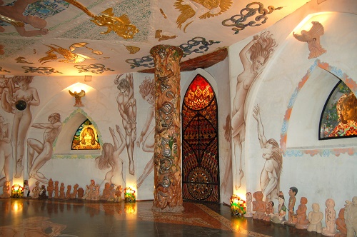 Kuil-kuil Kemanusiaan di Damanhur