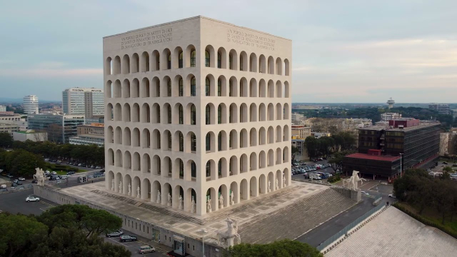 Istana Peradaban Italia - Roma | Secret World Trip Planner