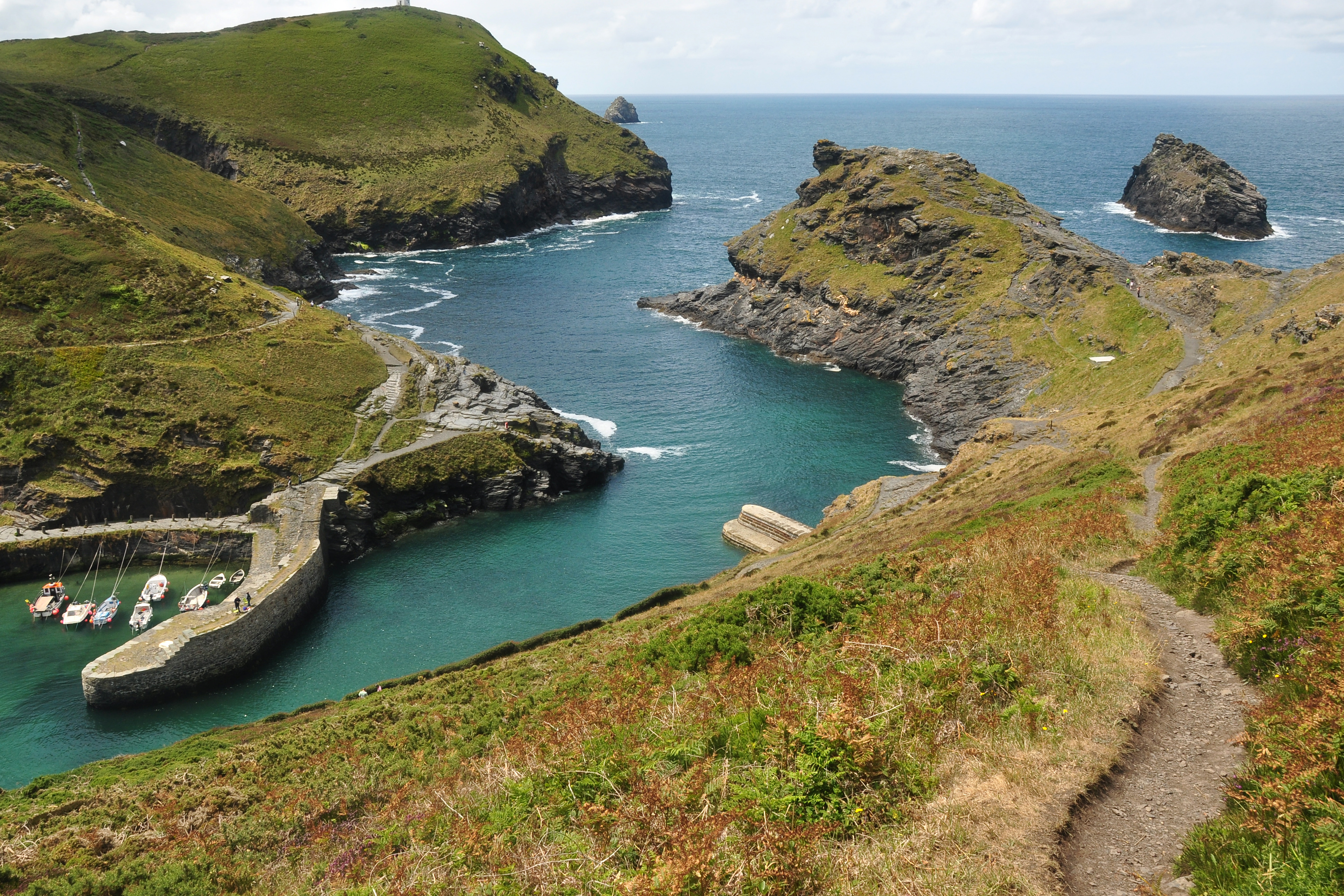 Der malerische Hafen von Boscastle in Cornwall - Boscastle | Secret World Trip Planner