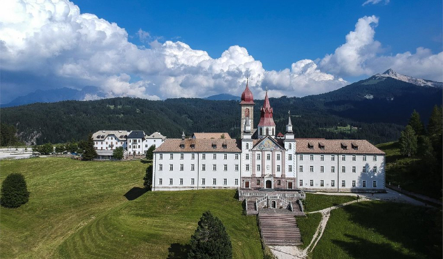 Pellegrinaggio Pietralba - Nova Ponente | Secret World Trip Planner